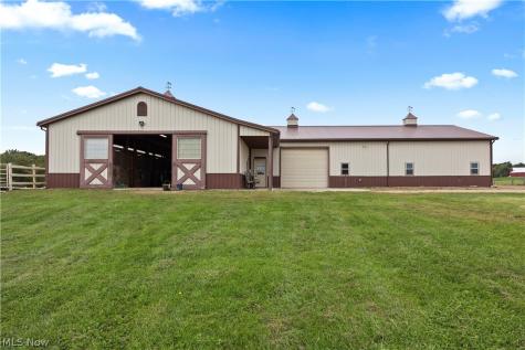 9742 Firestone Road Homerville OH 44235
