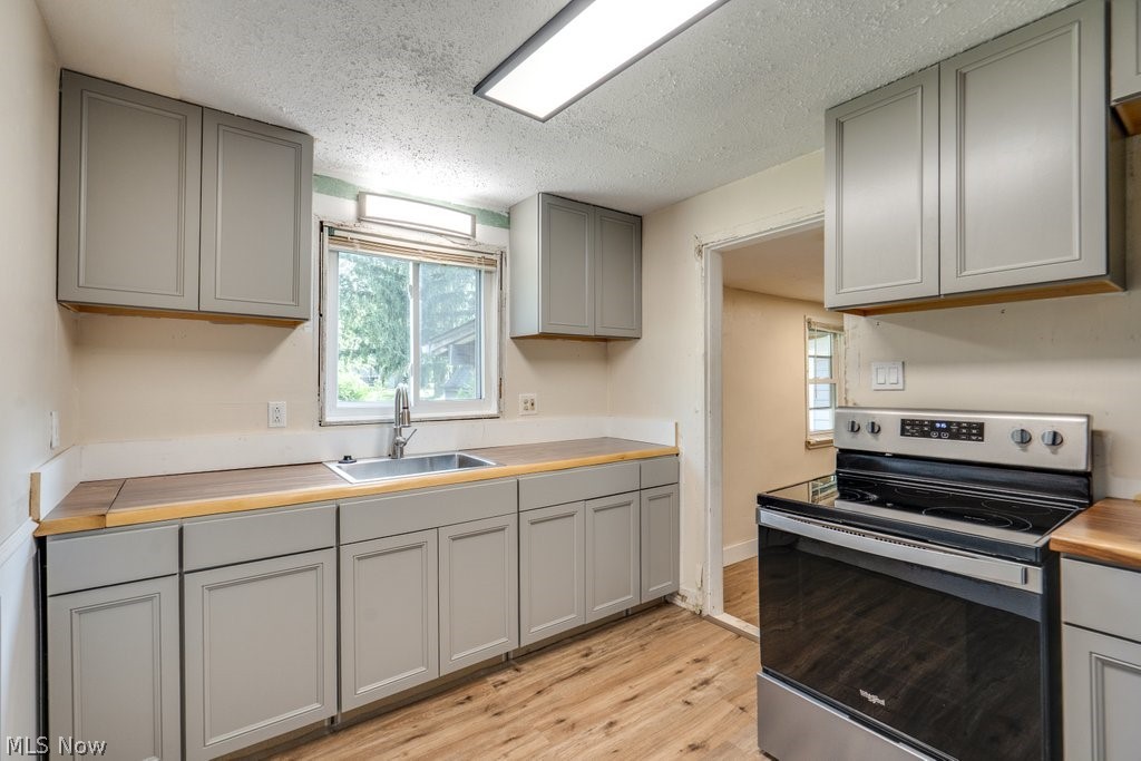 1064 Orchard Avenue Aurora OH 44202