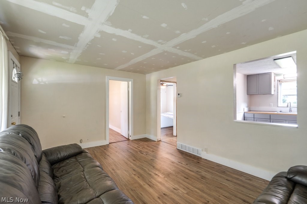1064 Orchard Avenue Aurora OH 44202