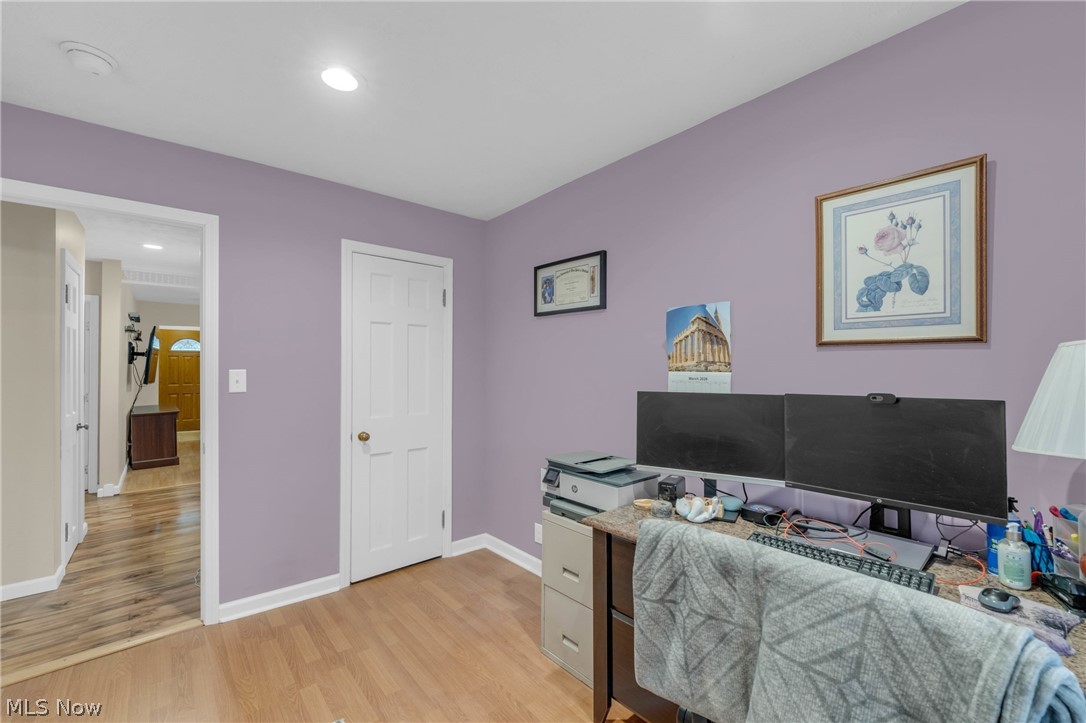 912 Dawnwood Drive Parma OH 44134