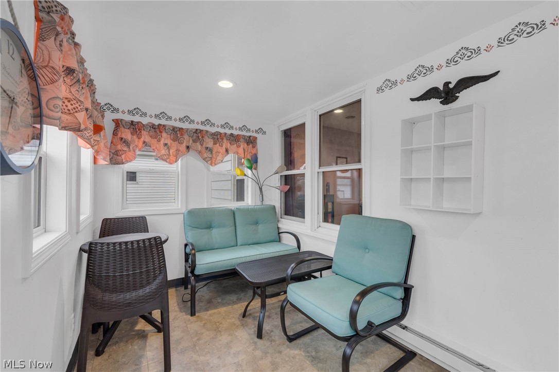912 Dawnwood Drive Parma OH 44134