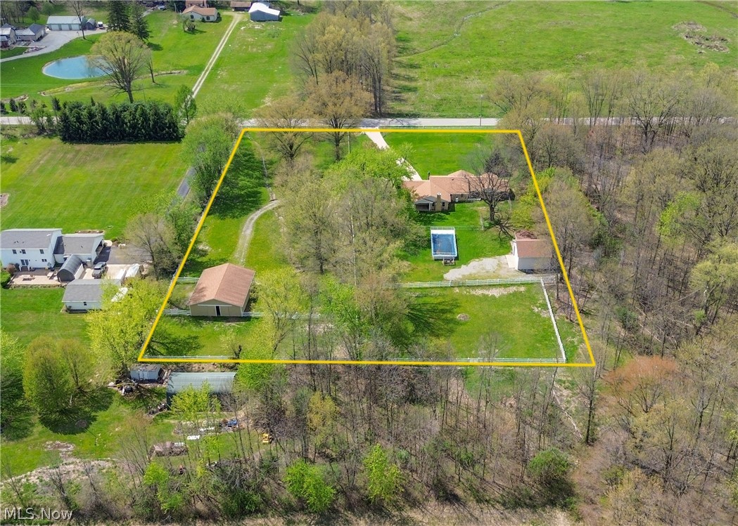11671 Green Beaver Road Canfield OH 44406