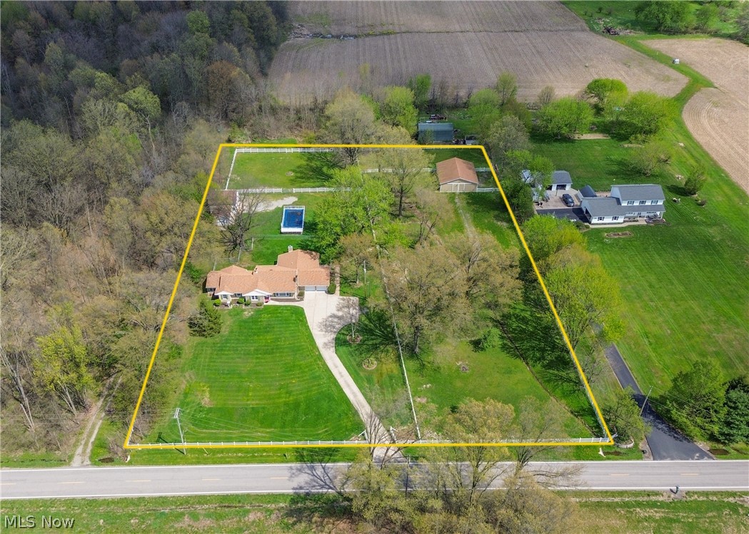 11671 Green Beaver Road Canfield OH 44406