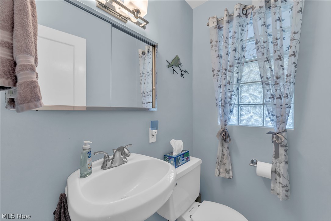 2950 Hillside Road Seven Hills OH 44131