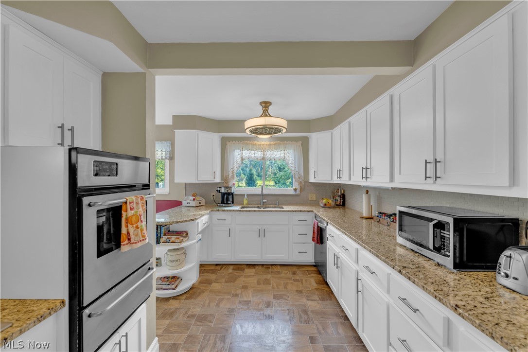 2950 Hillside Road Seven Hills OH 44131