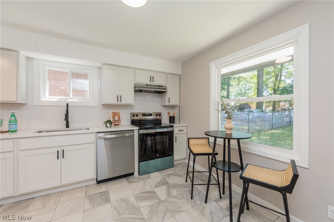 1130 Saxe Avenue Cuyahoga Falls OH 44221