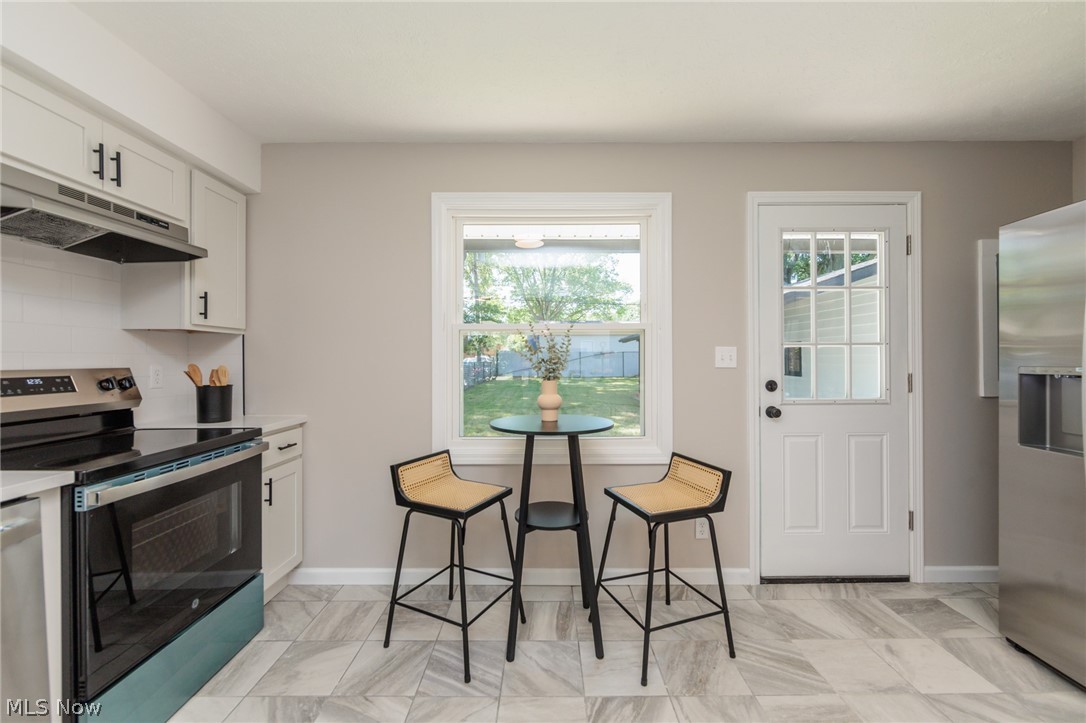 1130 Saxe Avenue Cuyahoga Falls OH 44221