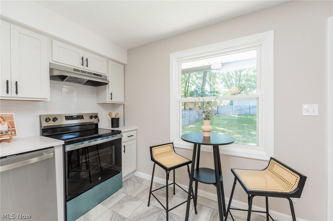 1130 Saxe Avenue Cuyahoga Falls OH 44221