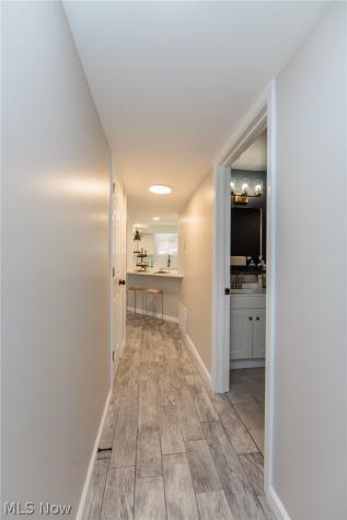 1130 Saxe Avenue Cuyahoga Falls OH 44221