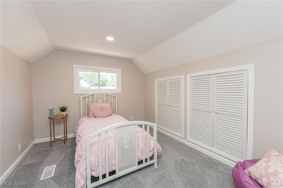 1130 Saxe Avenue Cuyahoga Falls OH 44221