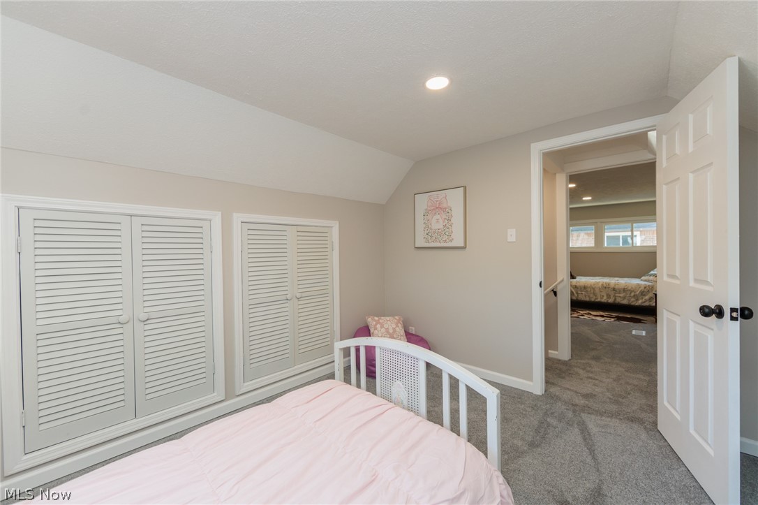 1130 Saxe Avenue Cuyahoga Falls OH 44221