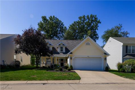 1462 Hollow Wood Lane Avon OH 44011