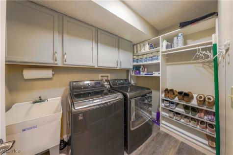 1462 Hollow Wood Lane Avon OH 44011