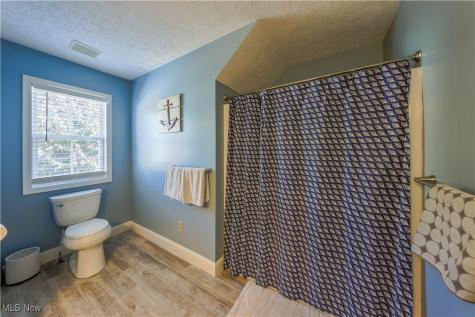 1462 Hollow Wood Lane Avon OH 44011