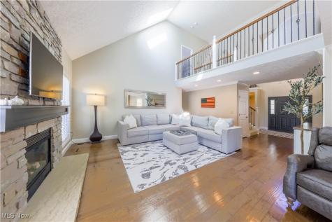 1462 Hollow Wood Lane Avon OH 44011