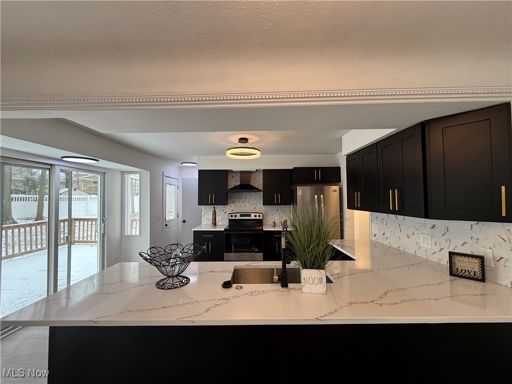 352 Skyview Drive Seven Hills OH 44131