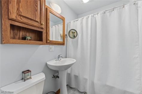 3849 Bainbridge Road Cleveland Heights OH 44118
