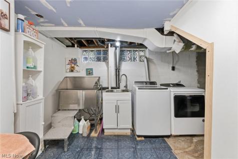 3849 Bainbridge Road Cleveland Heights OH 44118