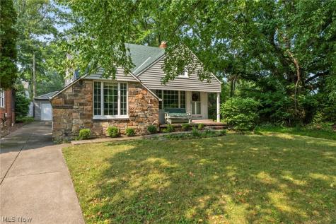 3849 Bainbridge Road Cleveland Heights OH 44118