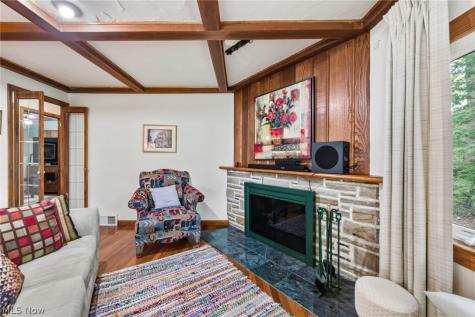 3849 Bainbridge Road Cleveland Heights OH 44118
