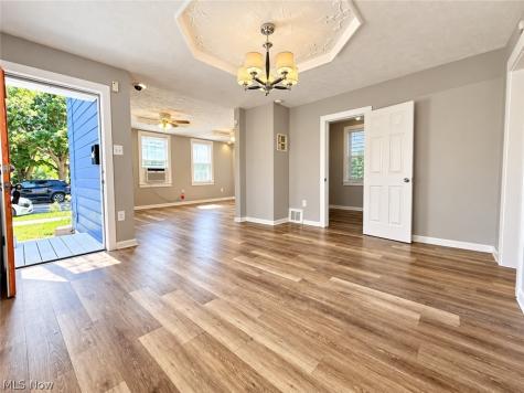 4302 Orchard Avenue Cleveland OH 44113