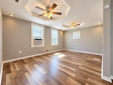 4302 Orchard Avenue Cleveland OH 44113