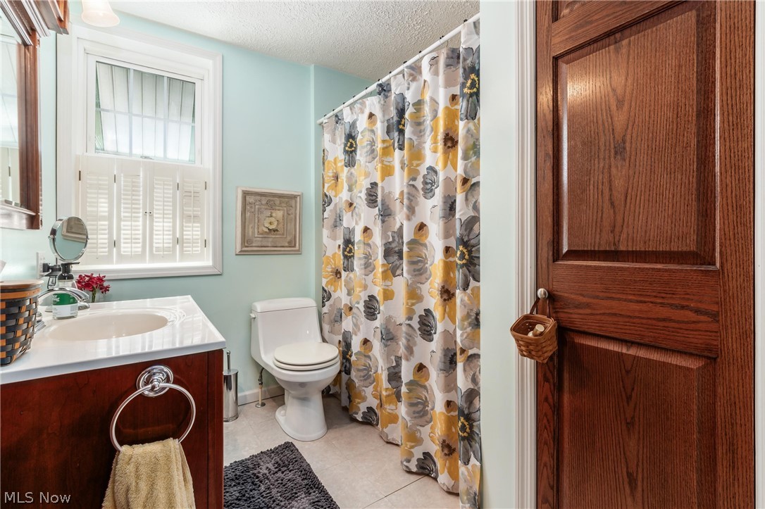 1309 Main Street Dresden OH 43821