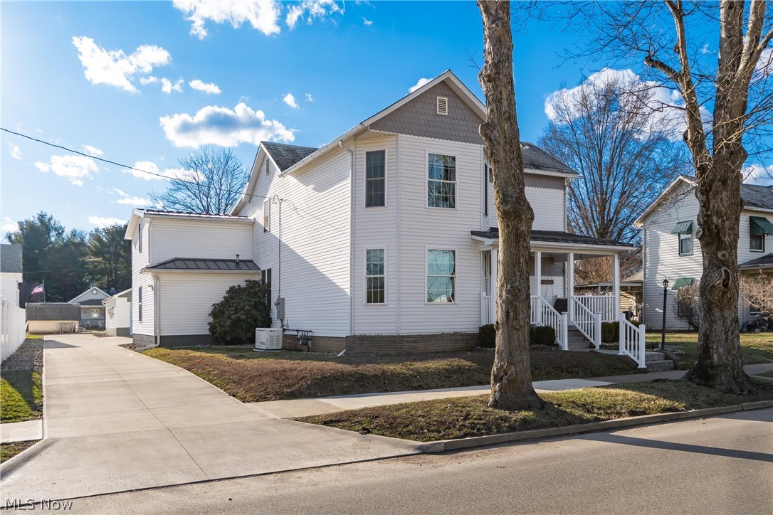 1309 Main Street Dresden OH 43821
