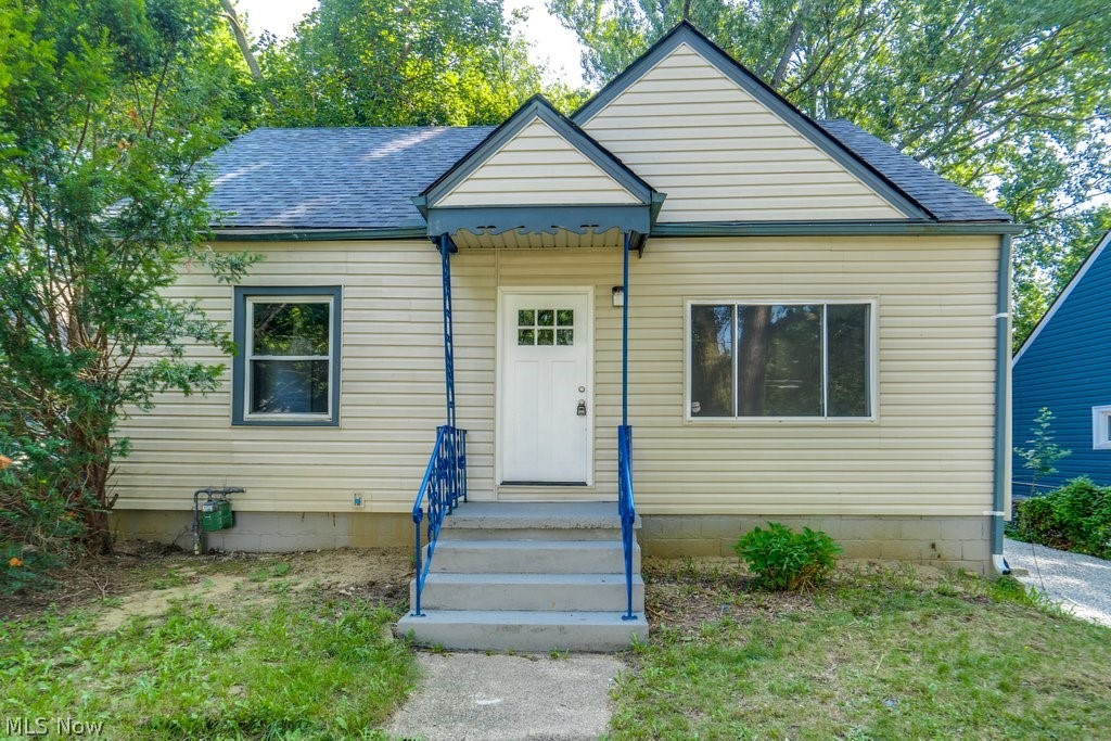 821 Cree Avenue Akron OH 44305