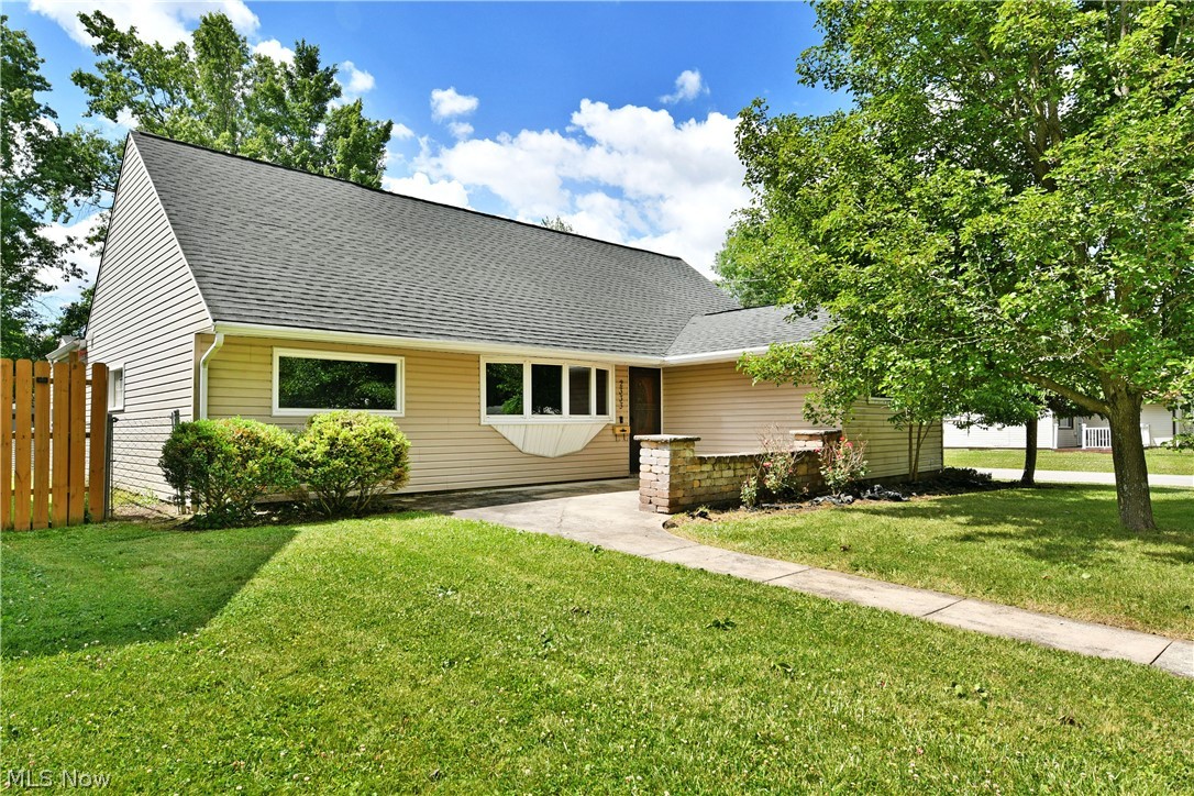 2333 Stephens Avenue Warren OH 44485
