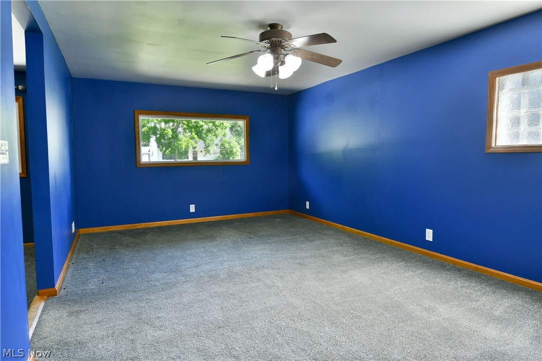 2333 Stephens Avenue Warren OH 44485