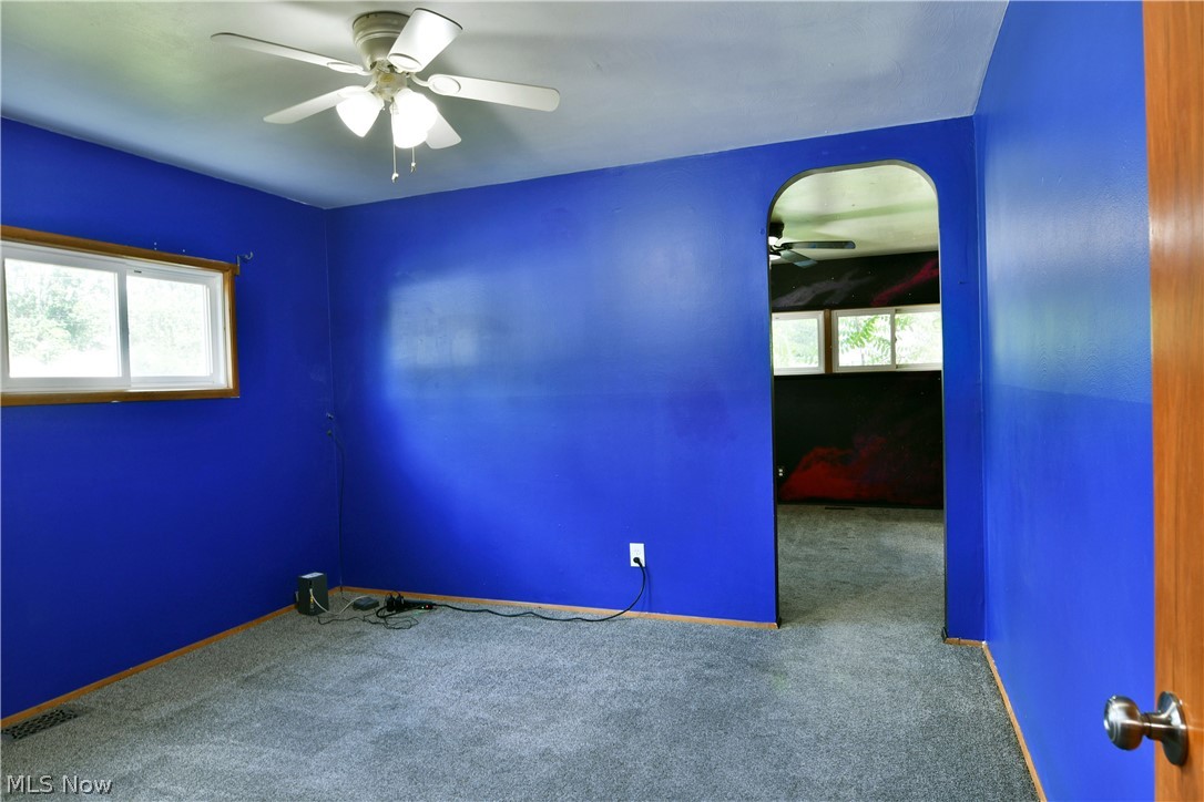 2333 Stephens Avenue Warren OH 44485