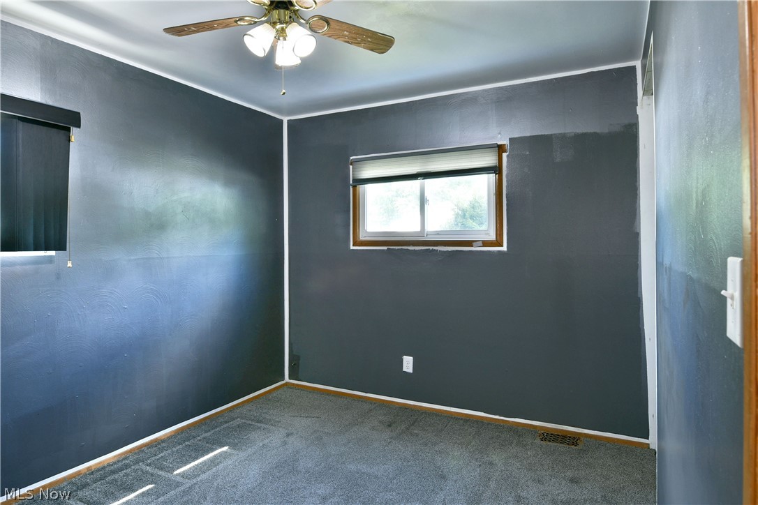 2333 Stephens Avenue Warren OH 44485