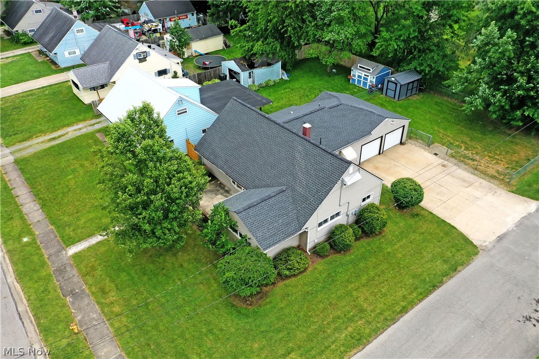 2333 Stephens Avenue Warren OH 44485
