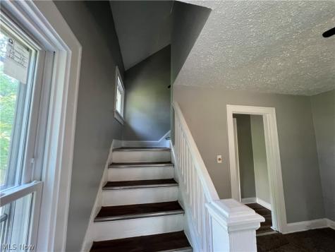 3679 E 105th Street Cleveland OH 44105