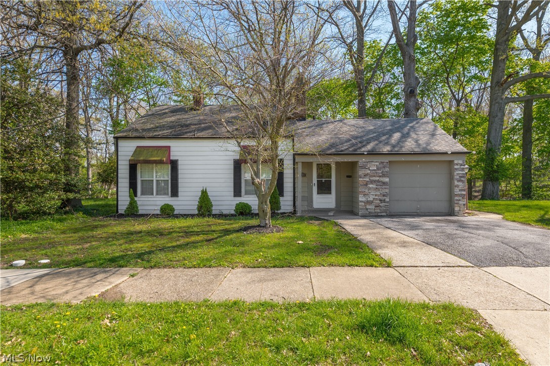 3675 Randolph Road Cleveland Heights OH 44121