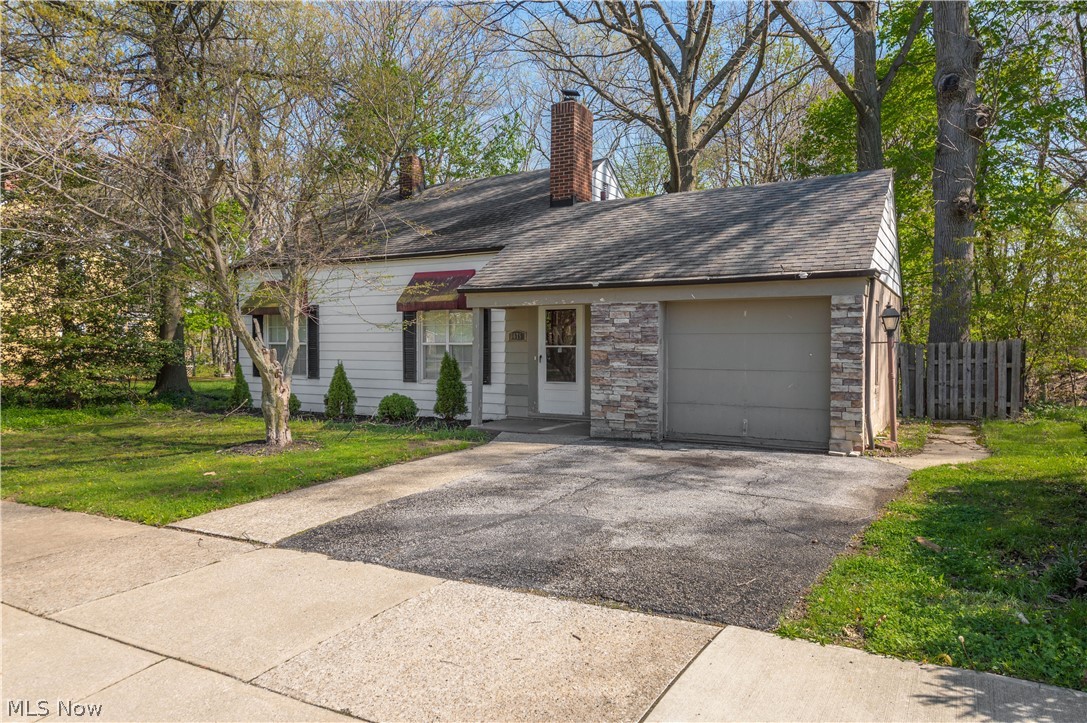 3675 Randolph Road Cleveland Heights OH 44121