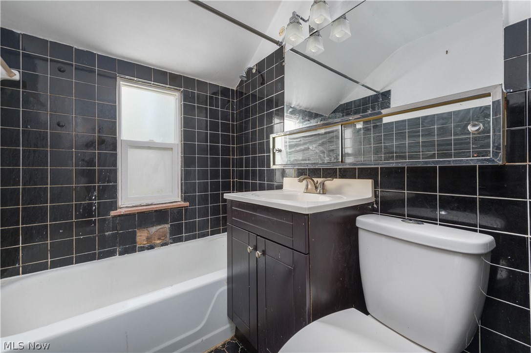 3675 Randolph Road Cleveland Heights OH 44121