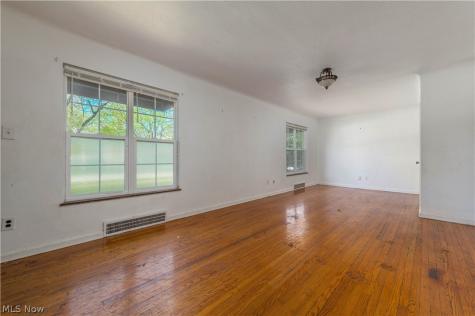3675 Randolph Road Cleveland Heights OH 44121