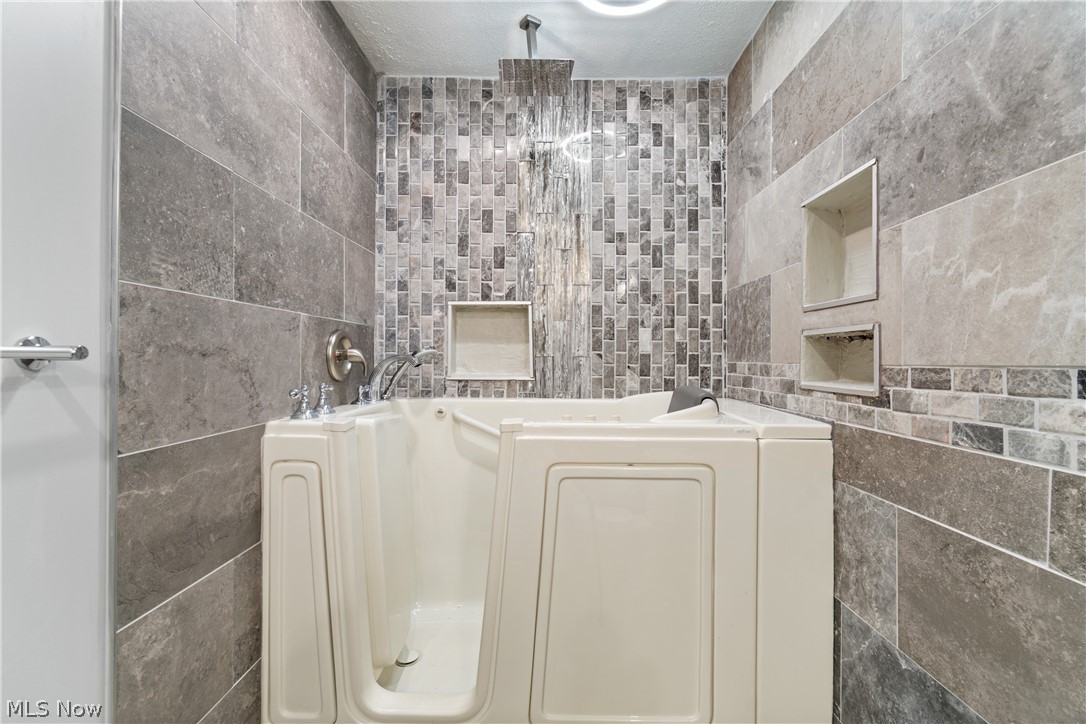 2219 34th Street NW Canton OH 44709
