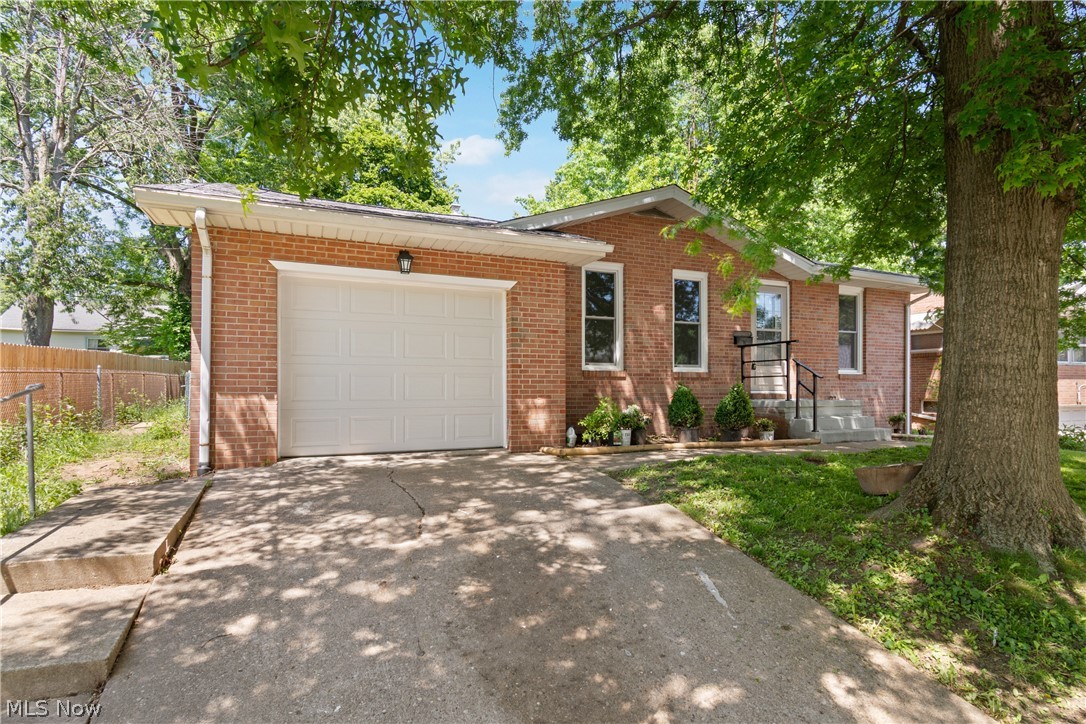 2219 34th Street NW Canton OH 44709