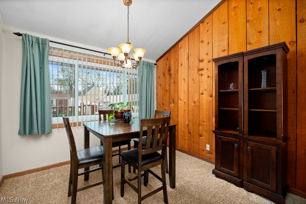 6419 Hollywood Drive Parma OH 44129