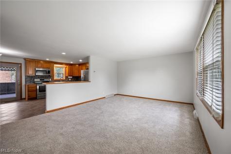 8311 Parkford Street NW Massillon OH 44646