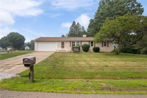 8311 Parkford Street NW Massillon OH 44646