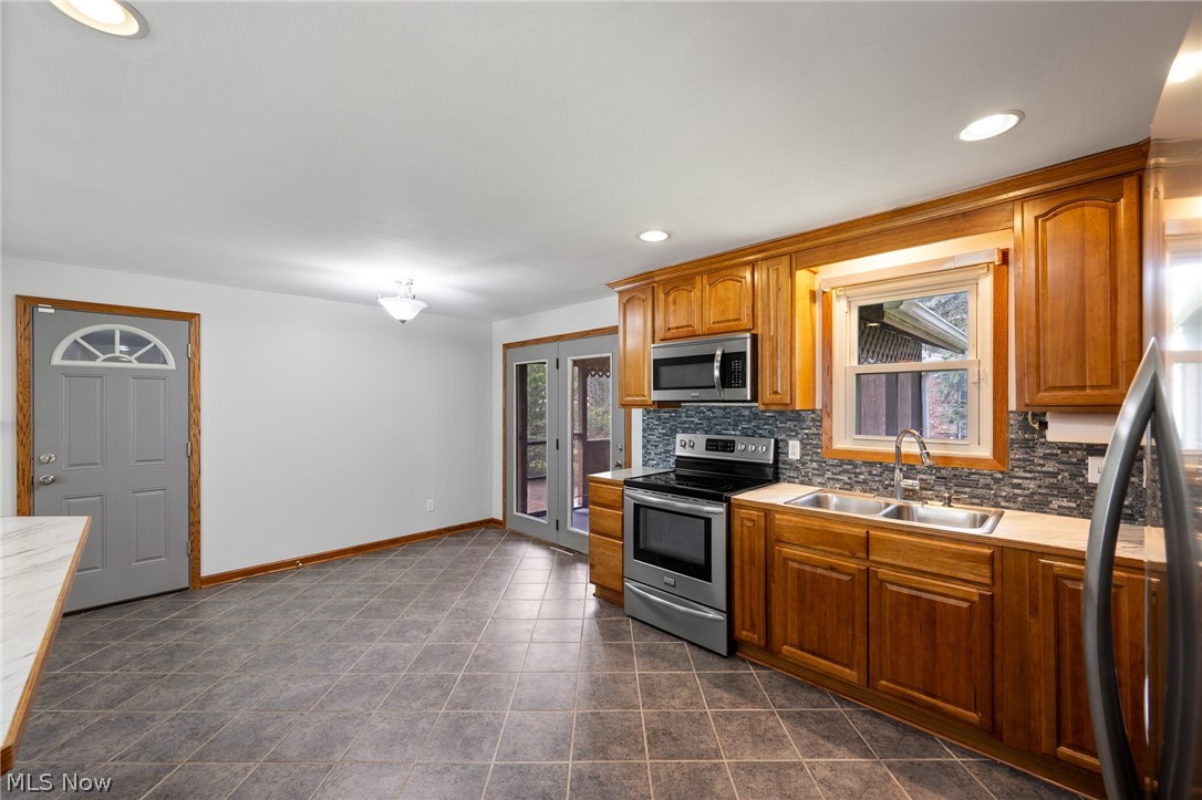 8311 Parkford Street NW Massillon OH 44646