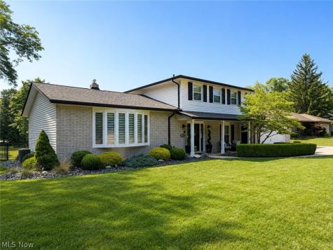 8124 Forest Court N North Royalton OH 44133