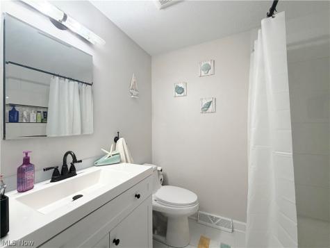 8124 Forest Court N North Royalton OH 44133