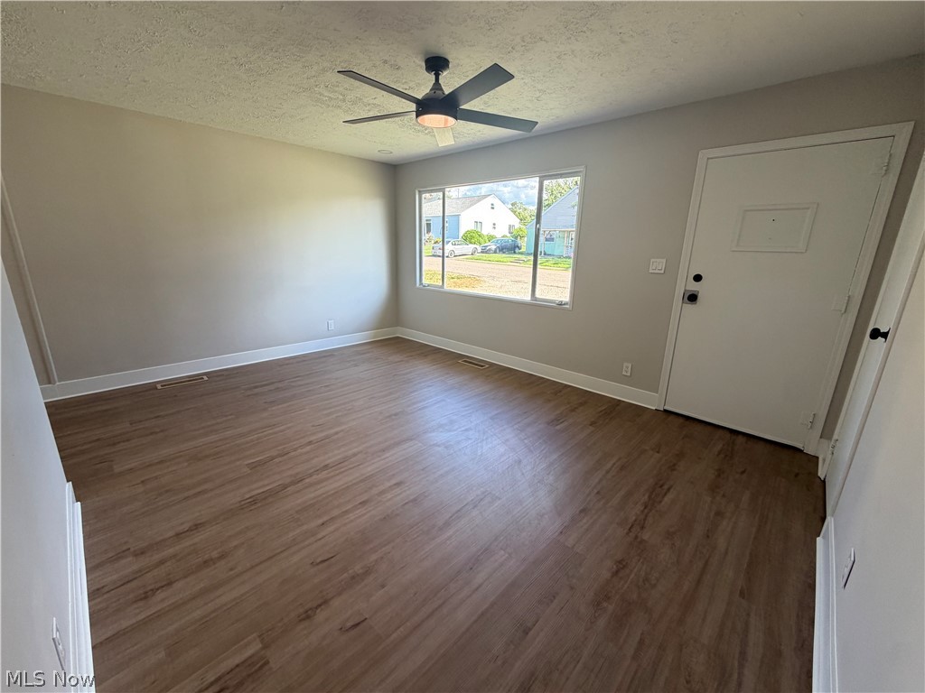 521 Richmond Avenue Zanesville OH 43701