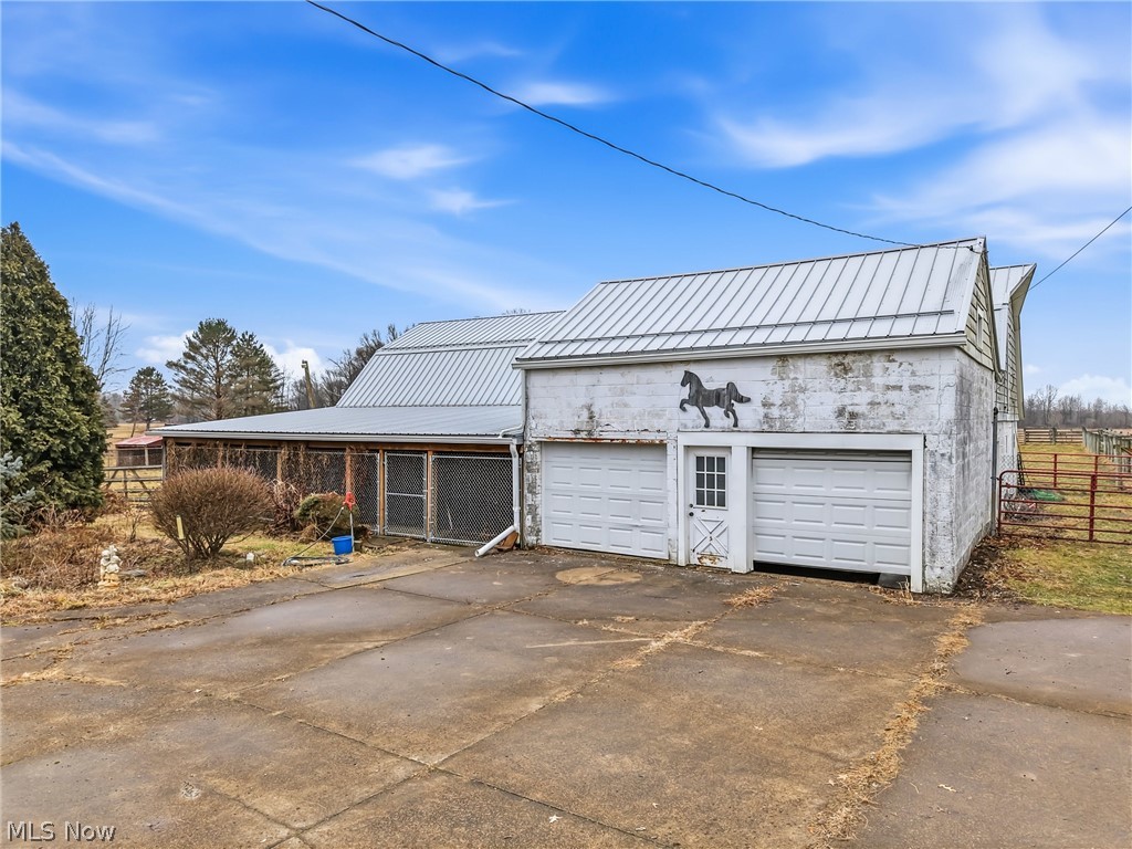 8539 Schubert Avenue NE Alliance OH 44601