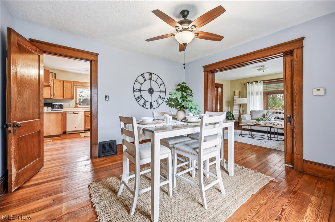 8539 Schubert Avenue NE Alliance OH 44601